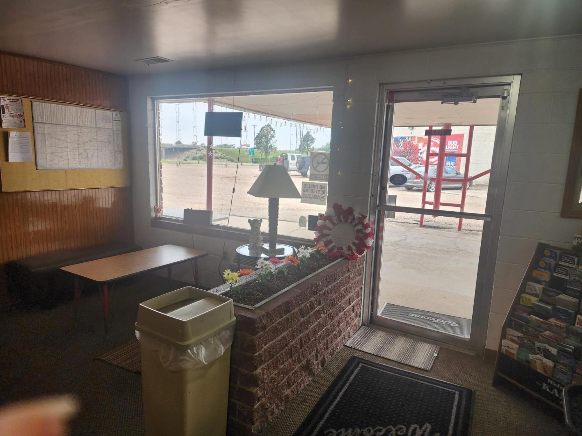1St Inn By Oyo Quinter Hwy 70 Ks Exterior foto